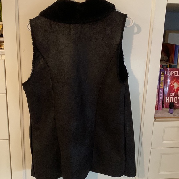 Dynamite vest - Picture 3 of 4